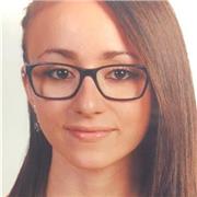 Estudiante universitaria ofrece clases de apoyo para el verano así como cursos de inglés y alemán avanzado